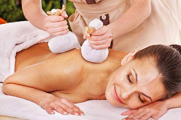 Navarakizhi Ayurvedic Therapy Navarakizhi Ayurvedic Therapy